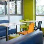 Ibis Budget La Cité 2*