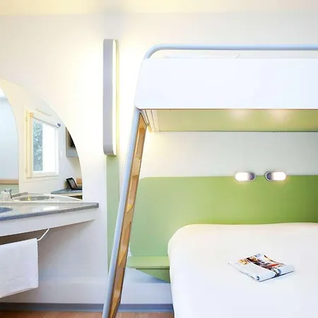 Ibis Budget La Cite 2*