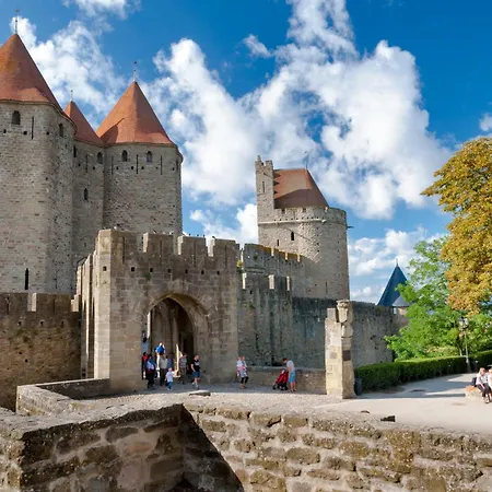 Ibis Budget La Cité Hotel 2*