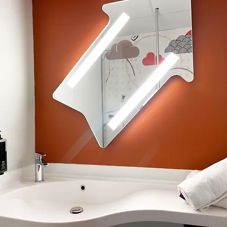 Hotel Ibis Budget La Cite 2*