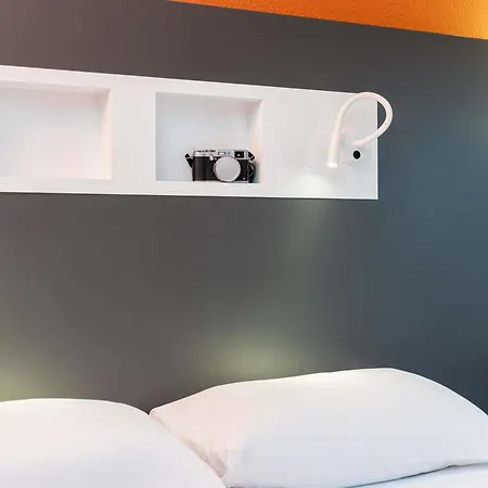 Ibis Budget La Cite 2*