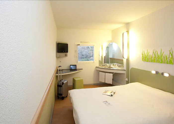 Hotel Ibis Budget La Cite 2*