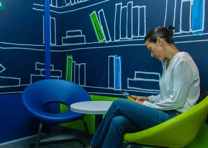 Отель Ibis Budget La Cite 2*