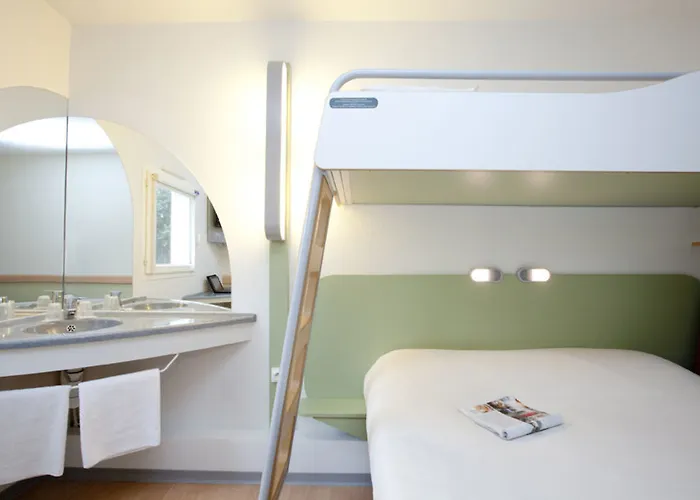 Ibis Budget La Cite 2*